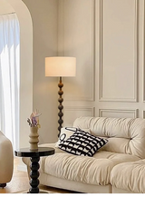 Japandi Stehlampe aus Holz