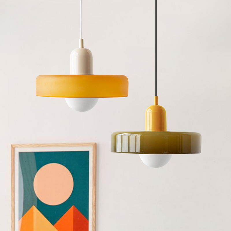 Bauhaus Pendelleuchte Aus Farbigem Glas