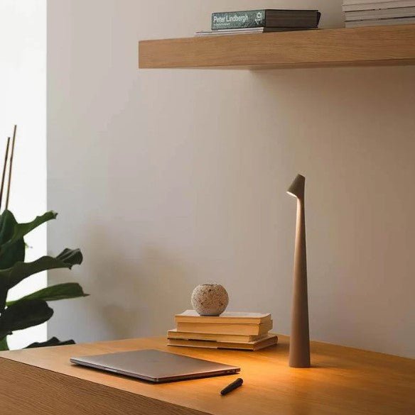 Luminavista™ I Tragbare Tischleuchte