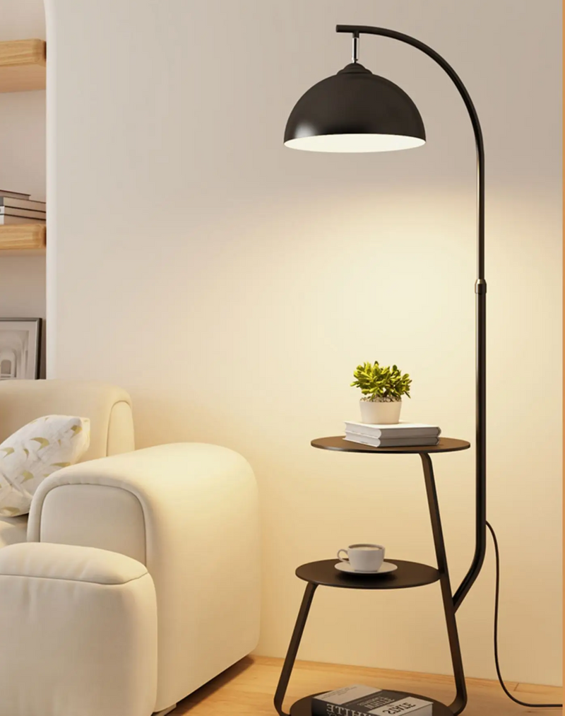 Nordischer Lampentisch