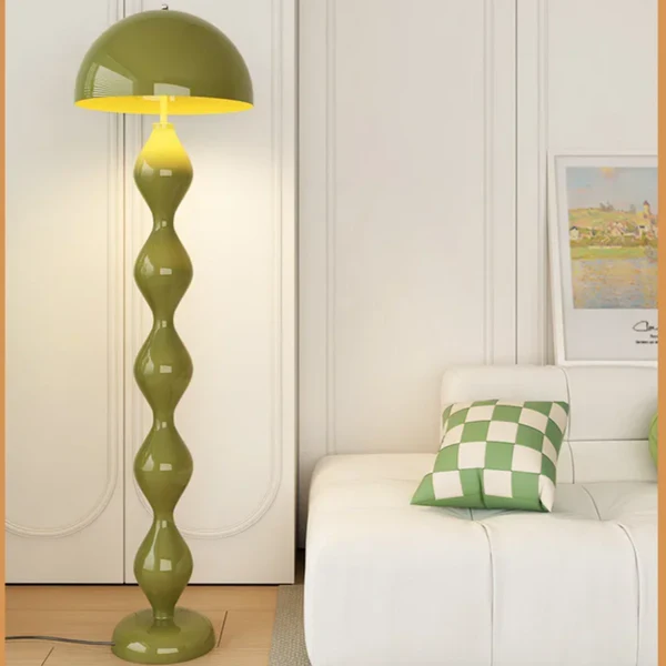 Skandinavische Stehlampe