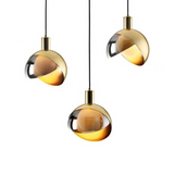 Moderne Pendelleuchte aus Goldglas