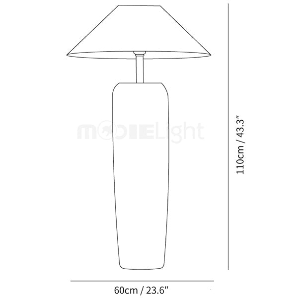 Stehlampe aus verwittertem Holz