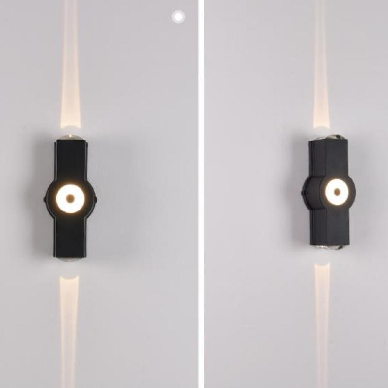 Draußen - Kreuzförmige Wandleuchte mit warmweißen LEDs